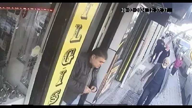 Gaziosmanpaşa'da kan donduran cinayet! Üvey annesini öldürdü koşarak uzaklaştı: "Ağabeyim vurdu"-3
