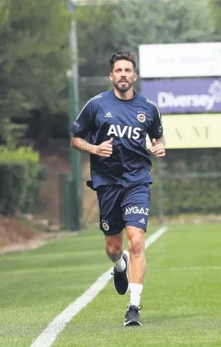 Jose Sosa bireysel çalışıyor