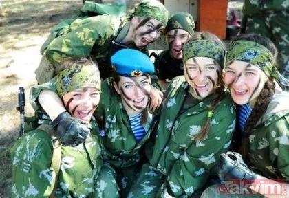 Rusya’nın kadın polisleri sosyal medyayı sallıyor