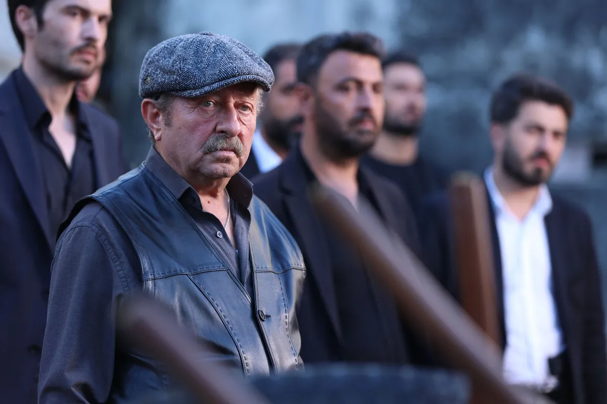 Altı Üstü İstanbul 15. bölümüyle ekranlara geliyor: Melek'in beklenmedik hamlesi olayların fitilini ateşleyecek-5