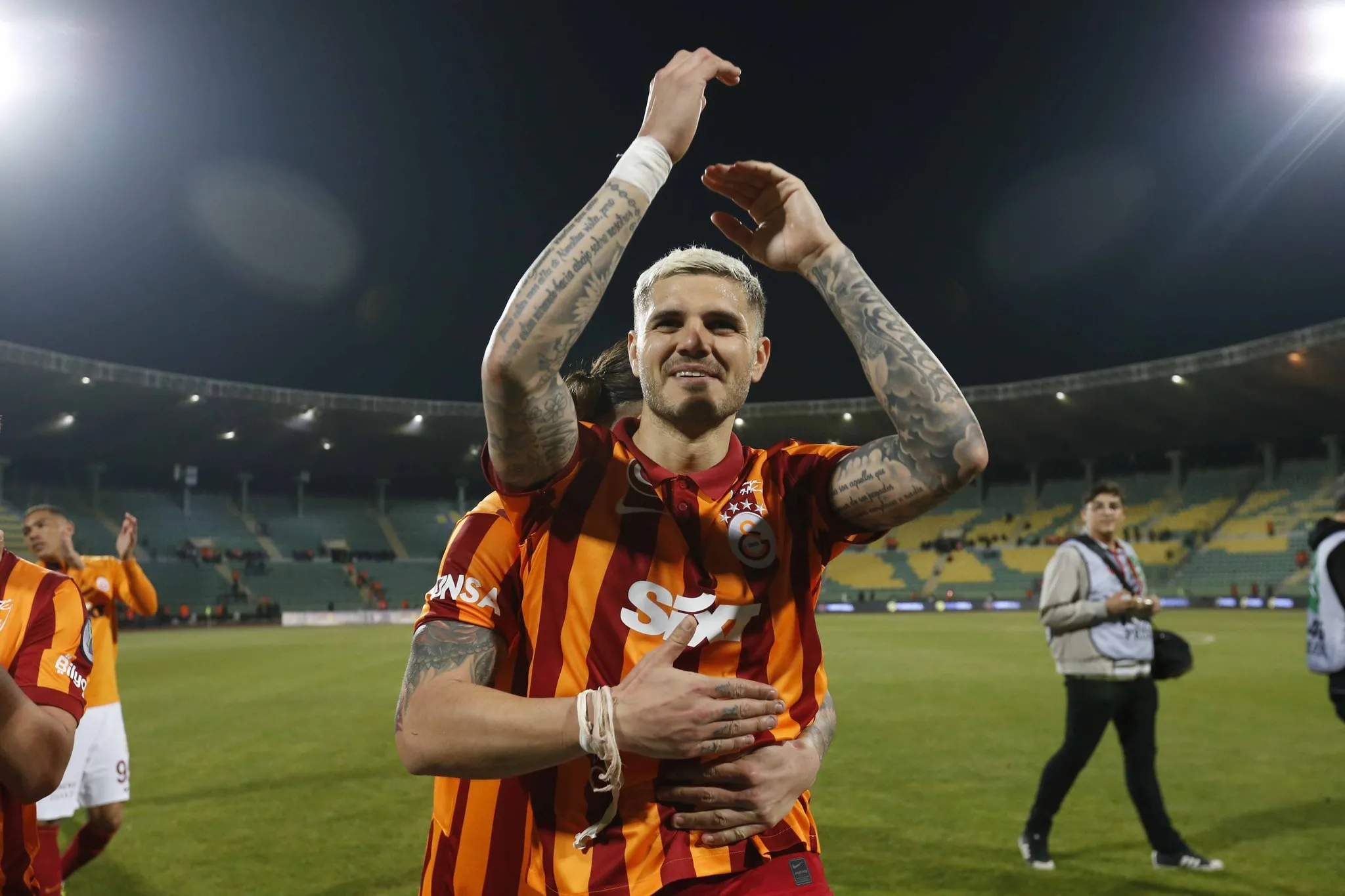 Galatasaray'dan 3 bomba birden! Taraftarlar çıldıracak - 1