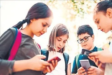 AB’den 16 yaş altına sosyal medya yasağı çağrısı