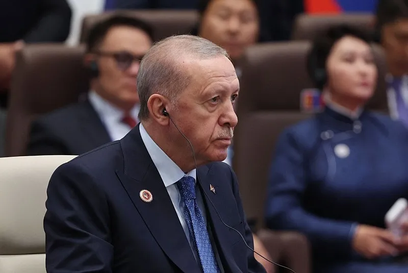 baskan-erdogandan-biskekte-mekke-ittifaki-mesaji-bolge-ve-dunya-barisina-onemli-katkilar-saglayacak-1788256971031.jpeg Başkan Erdoğan'dan Bişkek'te Mekke İttifakı mesajı: Bölge ve dünya barışına önemli katkılar sağlayacak-3