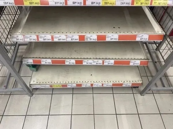 kuflu-cilolata-ortaligi-karistirdi-patiswiss-ceosu-elif-asli-yildiz-tunaoglunun-vatandasa-cevabi-tepki-cekti-i-1713786372377.jpeg Patiswiss'te yeni CEO belli oldu! Elif Aslı Yıldız Tunaoğlu gitti! Kocası geldi! Pastaneden 12 şirkete-10