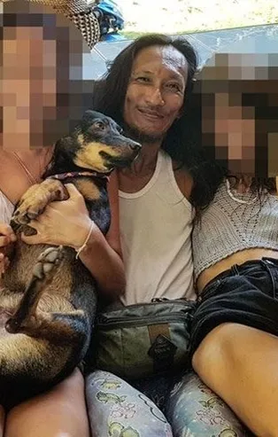 Mağarada iğrenç rezalet! Çıplak fotoğraflar...