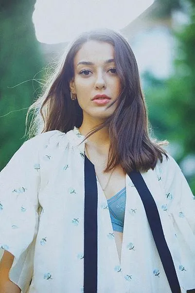 izlandada-sevgilisi-thor-saevarssonla-yilbasina-giren-dilan-cicek-deniz-turkiyeye-dondugune-pisman-oldu-1641495193644.jpeg Dilan Çiçek Deniz'in İzlanda tatilinin sonu kötü bitti! Türkiye'ye dönüşünde şoke eden sürpriz...-4