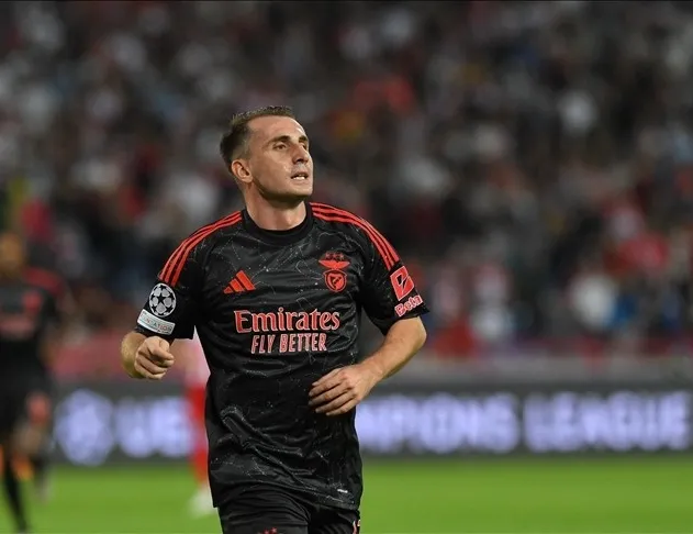 Çifte bomba patlıyor