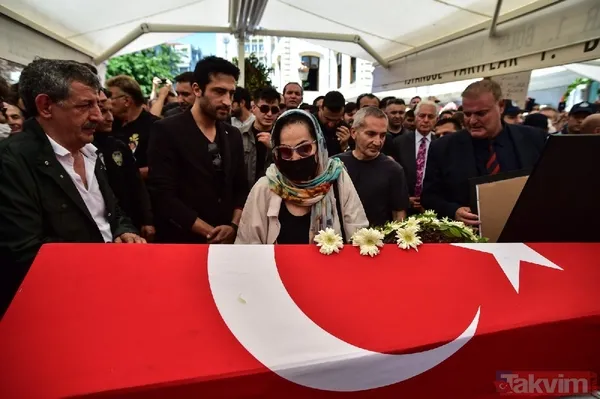 Can dostuna vedası yürek yaktı! Yeşilçam efsanesi Cüneyt Arkın’ın o anısı tekrar gündem oldu “Türkan Şoray'la ilk filmimi çekerken...” - 5