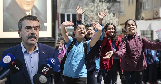 MEB'den sıcak karar; 5 gün ders yok! Tatil bekleyen öğretmen ve 5.6.7.8.9.10.11.12.sınıf öğrencileri...