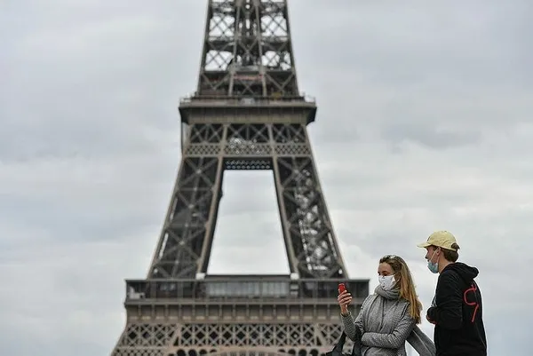 Fransa'da sağlık alanındaki OHAL 16 Şubat'a kadar uzatıldı-3