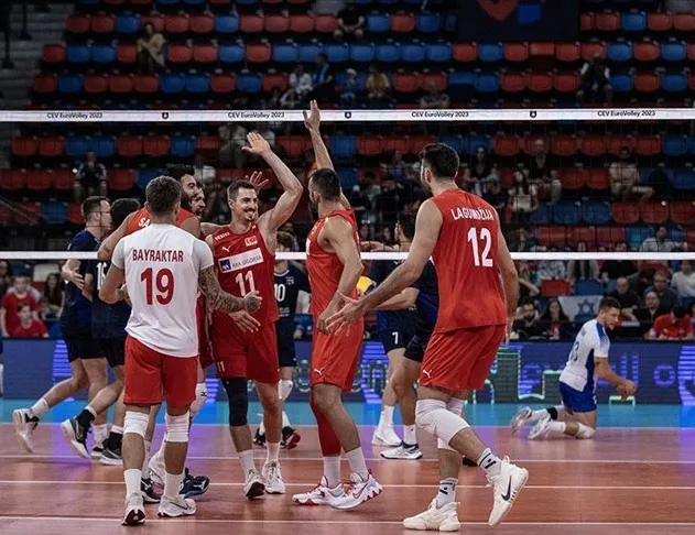 Efeler Ukrayna’ya teslim