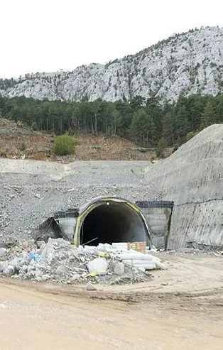 Demirkapı Tüneli’nde son etap! İki şehir arasını 26 km kısaltacak