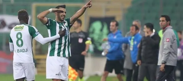 Bursaspor ilk yarıda fişi çekti!