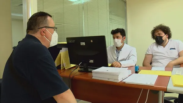 istanbul-universitesi-tip-fakultesi-1-yil-sonra-sonuclari-acikladi-koronavirus-erkeklerde-unutkanlik-kadinlarda-sac-dokulmesi-yapti-1622530844167.jpg İstanbul Üniversitesi Tıp Fakültesi 1 yıl sonra sonuçları açıkladı: Koronavirüs erkeklerde unutkanlık kadınlarda saç dökülmesi yaptı-8