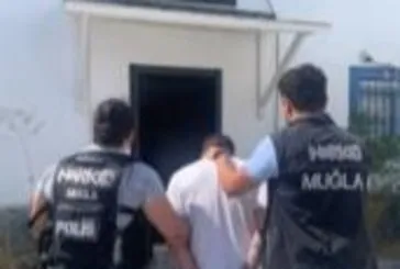 Bakan Yerlikaya duyurdu: Kırmızı bültenle aranan 3 kişi yakalandı
