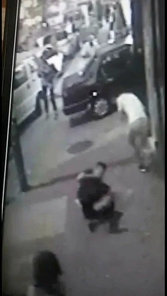 Bursa'da akılalmaz olay! Çekirdek çitleyen arkadaşını vurdu-3