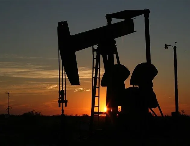 Petrol fiyatlarında 17 yıl sonra bir ilk!