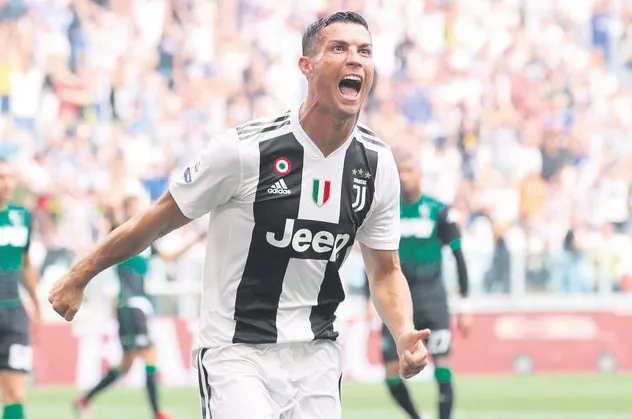 Altın kalpli Cristiano Ronaldo