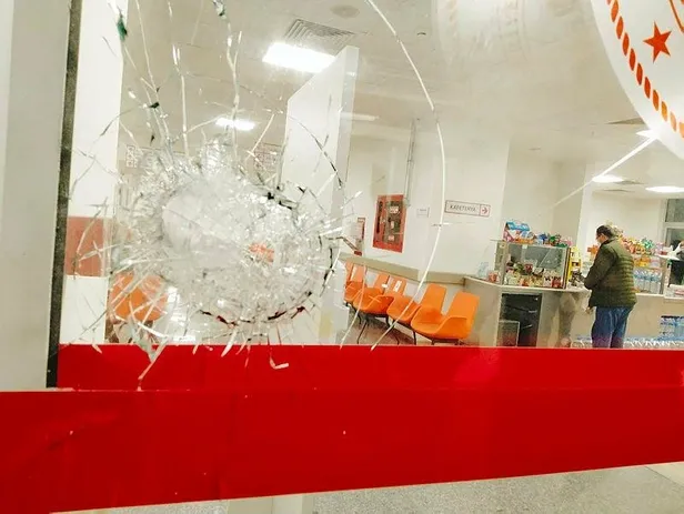 kiklarelinde-eglence-kavgayla-bitti-7-yarali-21-gozalti-1638043027650.jpeg Kırklareli'nde eğlence kavgayla bitti: 7 yaralı, 21 gözaltı-2