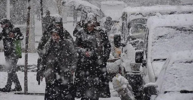 SON DAKİKA: Meteorolojiden sağanak ve kar uyarısı | 6 Ocak İstanbul'da kar yağacak mı?