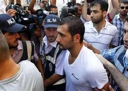 Sezer’in ağzı sıkı değil