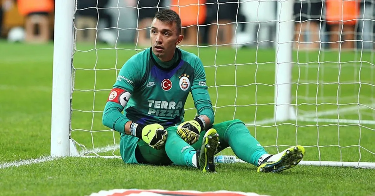 Galatasaray In Kalecisi Muslera Nin Bu Tweeti Yillar Sonra Cok Konusuldu Galeri Takvim