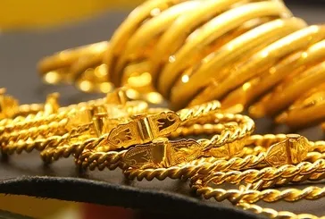 Altın fiyatları tepetaklak: Gram 4.000 TL sınırına düştü! ABD’li bankadan dikkat çeken tahmin! Alınır mı, satılır mı?