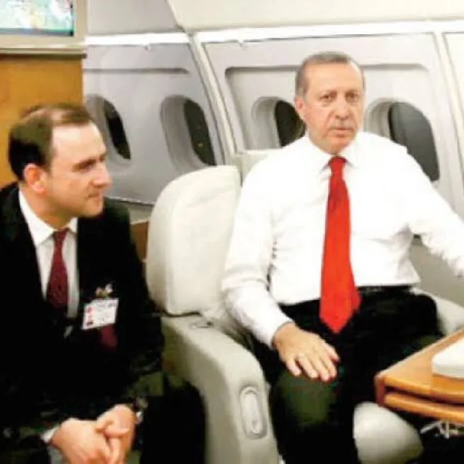 Fatih Portakaldan sonra gelen FOX TV şovmeni Selçuk Tepeli patronu ne derse onu yapıyor!