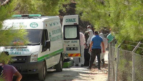 mersinde-cok-aci-olay-dayi-ve-yegeni-olu-bulundu-1600688587656.jpg Mersin'de çok acı olay! Dayı ve yeğeni ölü bulundu-2