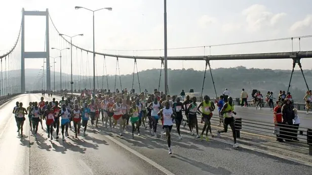 43-istanbul-maratonunu-kim-kazandi-43-istanbul-maratonu-odulleri-ne-kadar-victor-kiplangat-ve-sheila-jerotich-1636275041072.jpg
