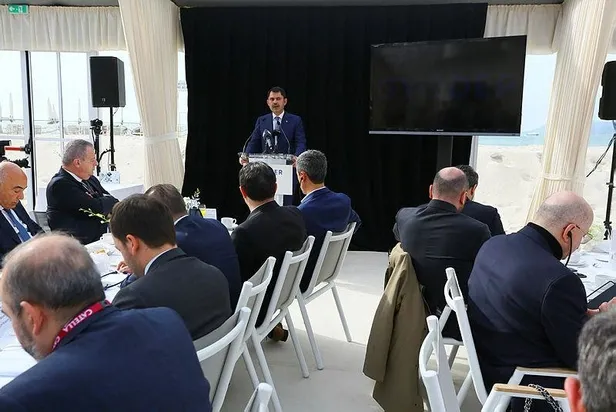 cevre-sehircilik-ve-iklim-degisikligi-bakani-murat-kurum-duyurdu-buyukelcilikler-bunyesinde-cevre-sehircilik-m-1647448519072.jpeg Çevre, Şehircilik ve İklim Değişikliği Bakanı Murat Kurum duyurdu: Büyükelçilikler bünyesinde Çevre Şehircilik Müşavirlikleri kurulacak-2