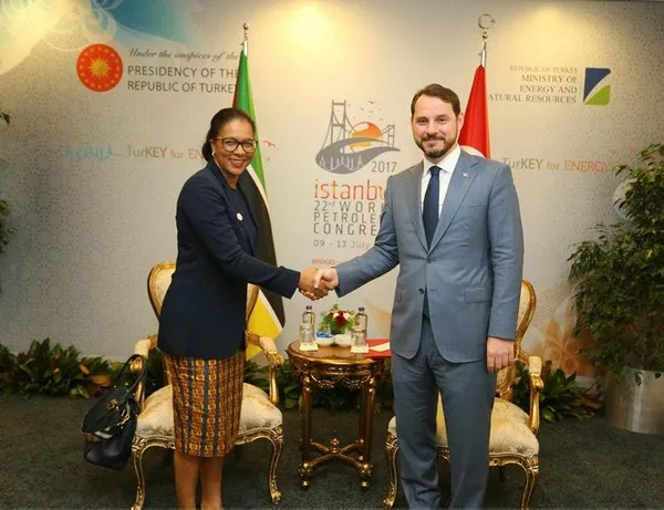 Bakan Albayrak'tan yoğun enerji diplomasisi-8