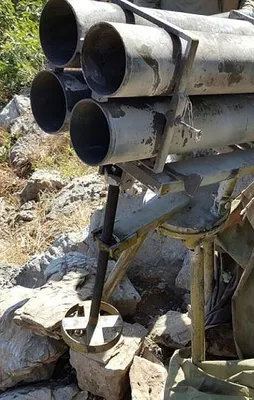 Çukurca'da teröristlere ait ÇNRA ele geçirildi