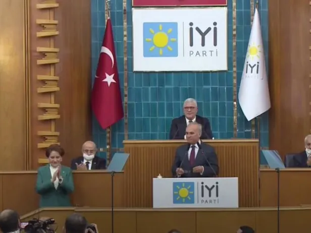 Meral Akşener'in son tiyatrosu "aç çiftçiler" sahnede! Kürsüye çıkardığı Mehmet Ramazan Karayel'in o fotoğrafları algıyı çürüttü-2