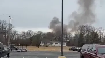 New Jersey’de iki helikopter havada çarpıştı