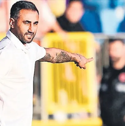 Selçuk Şahin istifa etti