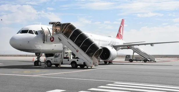 Son dakika: A Milli Futbol Takımı, Sırbistan maçı için Belgrad'da-4