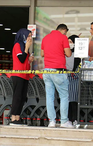 Diyarbakır'da korku dolu anlar! Hem soydu hem de rehin aldı