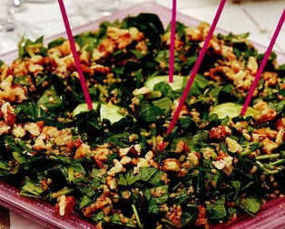 Bulgurlu Roka Salatası Tarifi