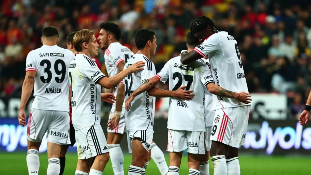 Rafa'nın şovu 3 puanı getirdi! Kayserispor - Beşiktaş: 0-4 | MAÇ SONUCU