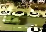 Darbecilerin alkışlandığı tek yer!