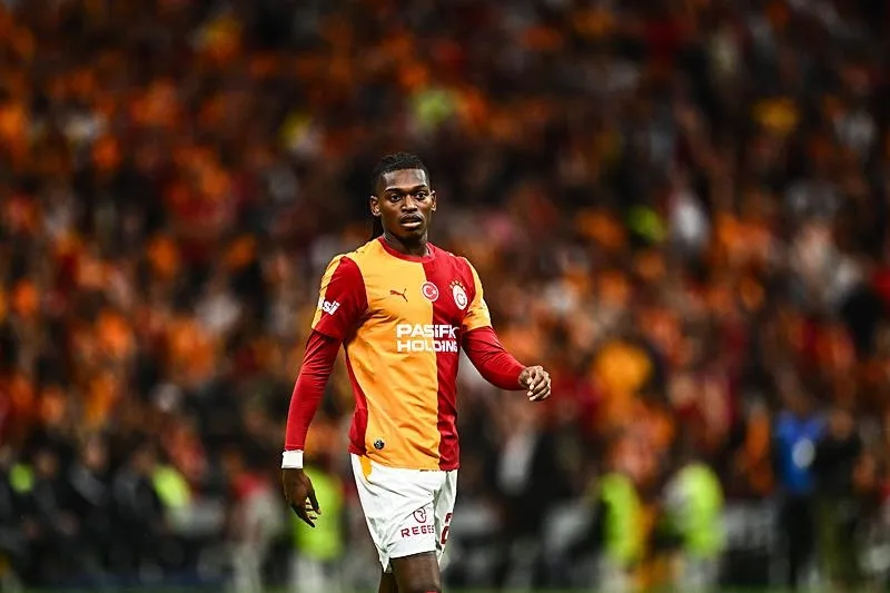 galatasarayda-rafael-leao-icin-zaha-endisesi-galatasarayda-leao-korkusu-o-transferi-hatirlatti-1789976332686.jpeg Galatasaray'da Leao korkusu! O transferi hatırlattı-3