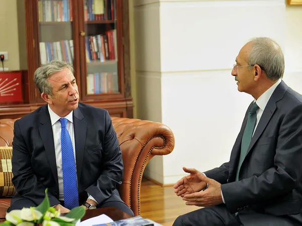 Ankara kan kaybediyor! CHP’li Mansur Yavaş’tan ulaşıma yüzde 70 zam!