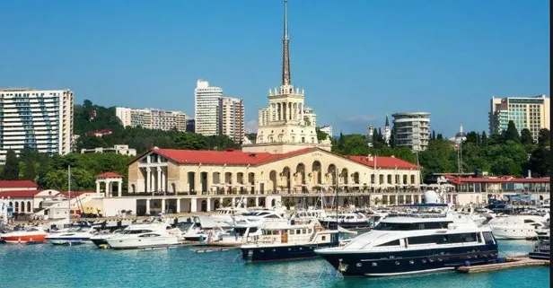 Seferberlikten kaçan Ruslar için, kişi başı 130 bin liraya Türkiye’ye VIP yatlarla transferler başladı