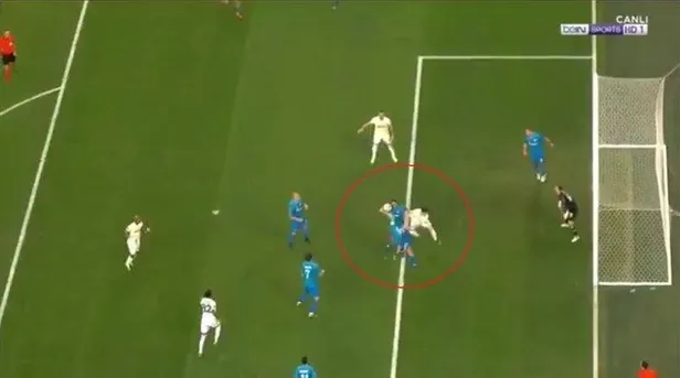 Fenerbahçe'nin penaltı isyanı! İşte o pozisyon-3