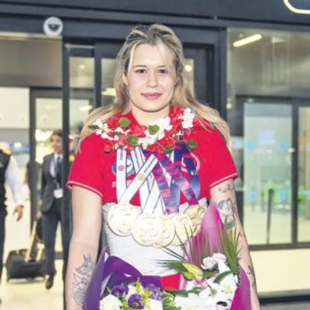 5 altın kazanan Kurt hayallerine kavuştu