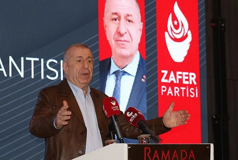 Ümit Özdağ gözaltında