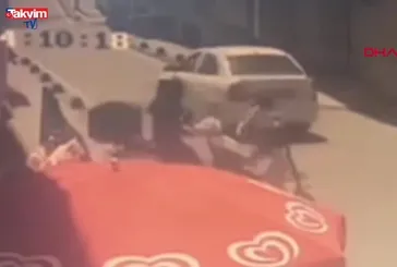 Elektrikli skuter ve motosiklet çarpıştı!