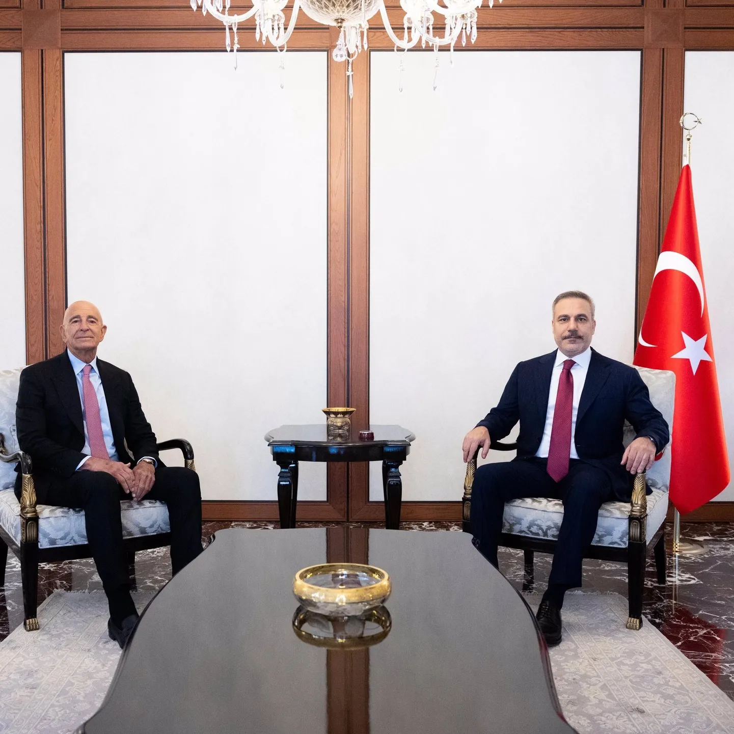 Fidan Barrack’ı kabul etti