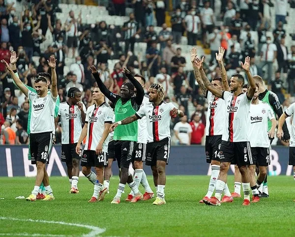 Yıldızlarıyla ses getirdi hiç gol yemedi rakipleri kalesine 4 şut çekebildi! Bu Beşiktaş çok farklı-6